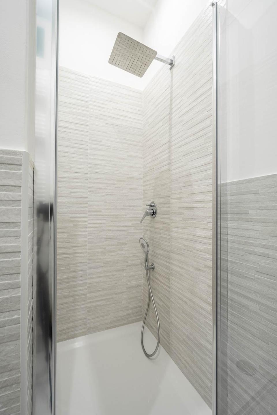 Appartement Dimora Manzoni - Bari Center Extérieur photo